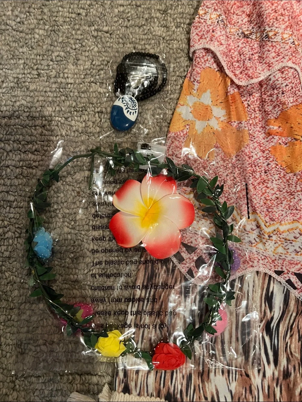Moana Two-Piece Crop Top & Skirt Set with necklace and light up head piece  5-6